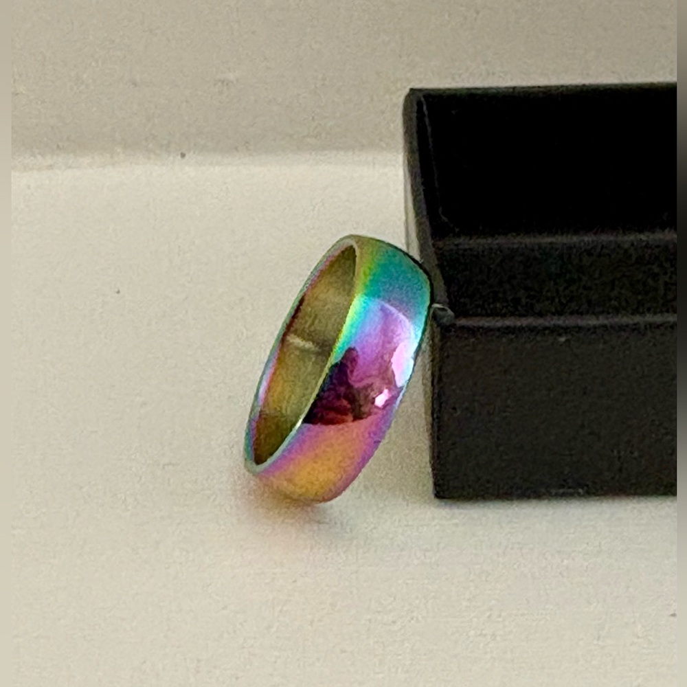 Iridescent Oil Slick Rainbow 🌈 Women's Ring